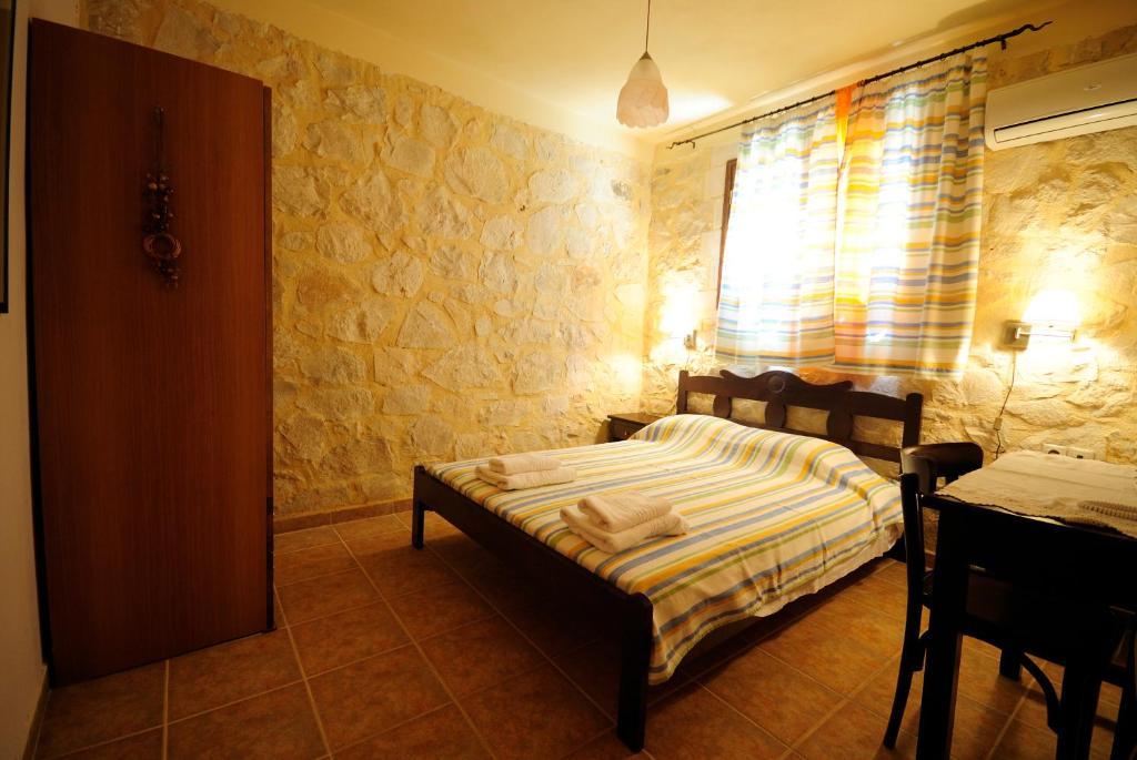 Ville Du Soleil - Exclusive Homes With Rustic Charm And Sensational Views Of The Mediterranean Sea Makrýgialos Habitación foto