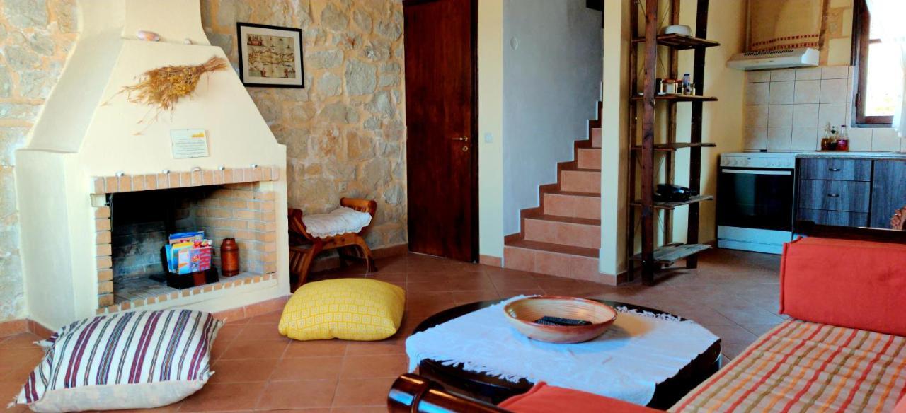 Ville Du Soleil - Exclusive Homes With Rustic Charm And Sensational Views Of The Mediterranean Sea Makrýgialos Exterior foto